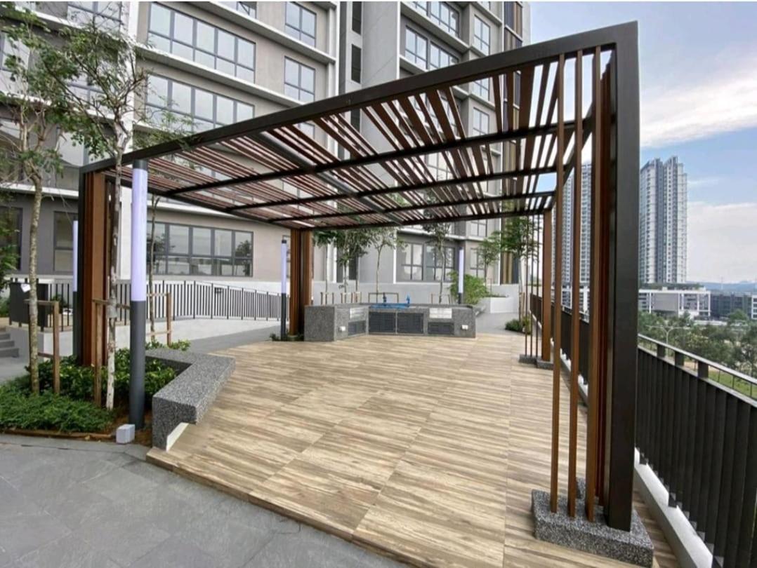 The Clio 2 Residences, Beside Conezion, Beside Ioi City Mall, Opposite Serdang Hospital, Beside Uniteen And Upm, Putrajaya Exteriör bild