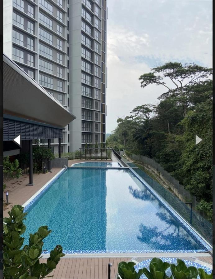 The Clio 2 Residences, Beside Conezion, Beside Ioi City Mall, Opposite Serdang Hospital, Beside Uniteen And Upm, Putrajaya Exteriör bild