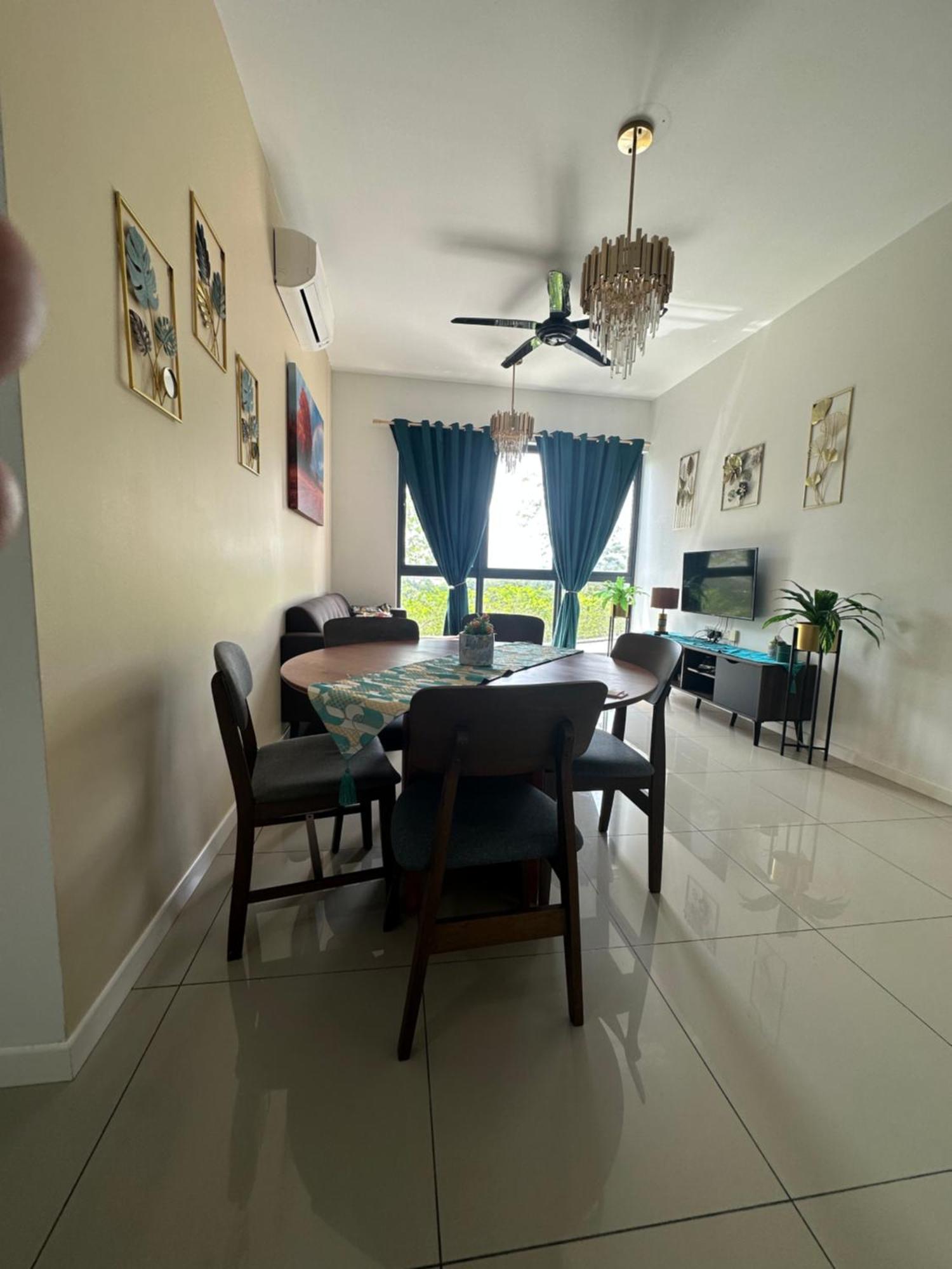 The Clio 2 Residences, Beside Conezion, Beside Ioi City Mall, Opposite Serdang Hospital, Beside Uniteen And Upm, Putrajaya Exteriör bild